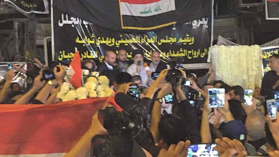 ممثل السيستاني من الكرادة: قُلامةُ اظُّفر من اظافركم هي افضل من الكراسي الفارغة وعلى الدولة ان تكون حازمة (فيديو)