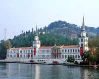 ارتفاع قتلى قارب المهاجرين فى تركيا إلى 61 بينهم عراقيون