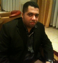 طبيب بحريني يتهم قوات النظام باغتصاب تلميذات