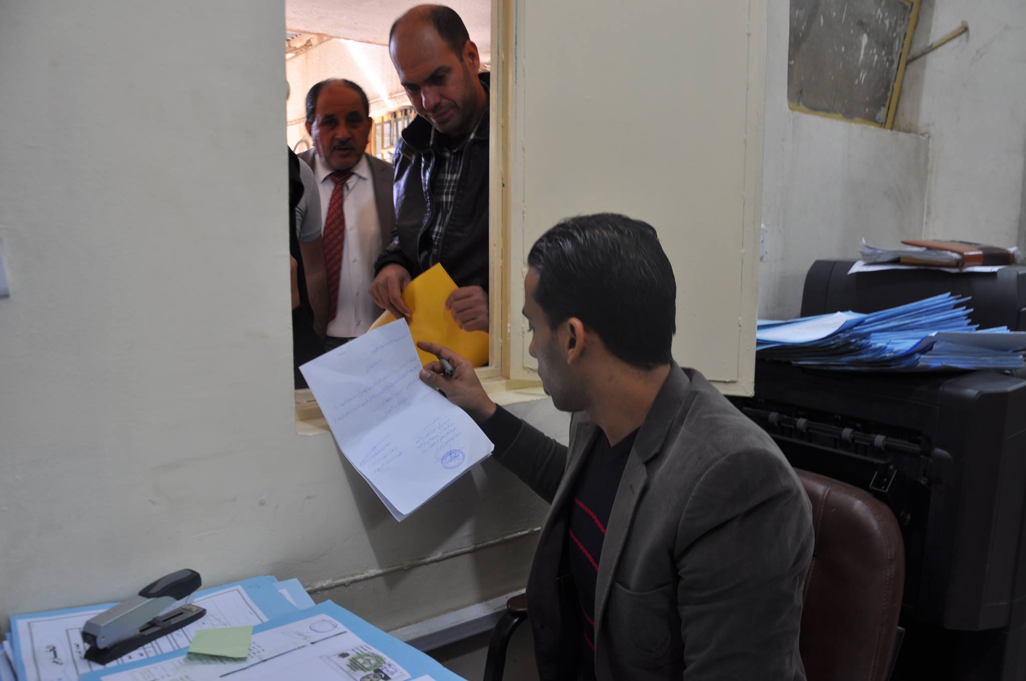 تربية كربلاء تعتمد الوثائق الالكترونية في عملها وتنجز أكثر من 10000  وثيقة دراسية خلال وقت قياسي