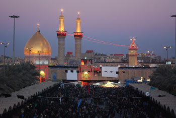 التجارة تساهم باكثر من (1000) شاحنة لنقل زائري كربلاء