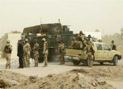 اعتقال شخص  يشتبه بأنه المسؤول العسكري لجماعة اليماني  في احد فنادق المدينة