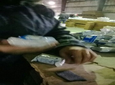 صحيفة اردنية :منظمة أممية تغذي اطفال العراق ببسكويت لايصلح للإستهلاك البشري +صور