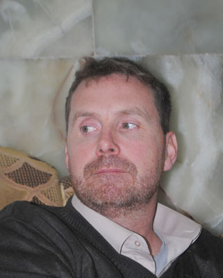 مهندس أمريكي يزور العتبة الحسينية : زيارتي للعتبات المقدسة رسمت فكرة الدخول الى الإسلام