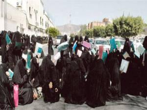 مقتل طالبة سعودية واصابة العشرات بايدي قوى الامن في جامعة الملك خالد