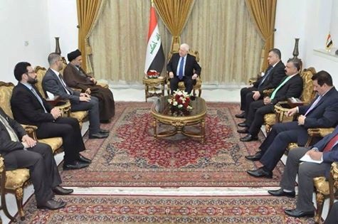 رئيس الجمهورية يلتقي رئيس ديوان الوقف الشيعي و يشيد بانجازات الوقف