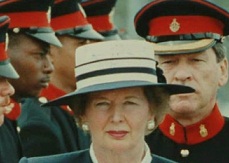 وفاة رئيسة الوزراء البريطانية السابقة مارغريت تاتشر