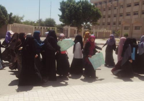 مصر:إحالة طالبة متهمة بالتشيع للتحقيق وإقالة مديرة المدينة الجامعية بأزهر أسيوط