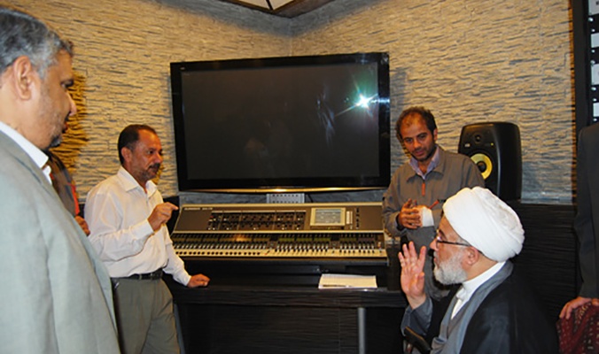 نصب منظومة صوتية حديثة صنعت خصيصا لمرقد الإمام الحسين (عليه السلام)