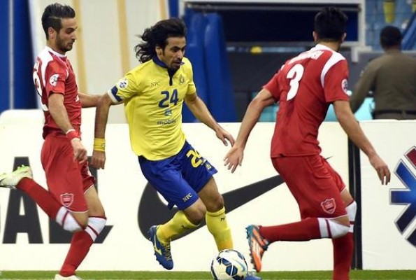 اشتباكات بين فريقى بيروزي الإيراني والنصر السعودي المتضامن مع "عاصفة الحزم"