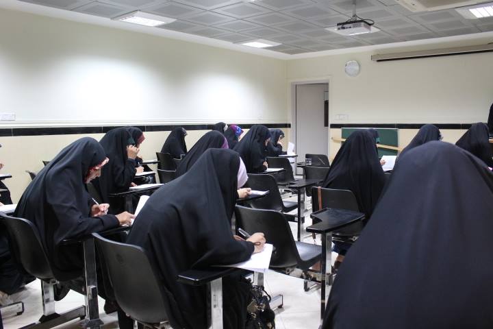 كربلاء: تأهيل الخريجات للتوظيف