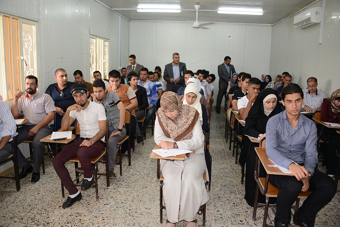 مكتب المفتش العام بالوقف الشيعي يتفقد الامتحانات النهائية في كلية الامام الكاظم (ع)