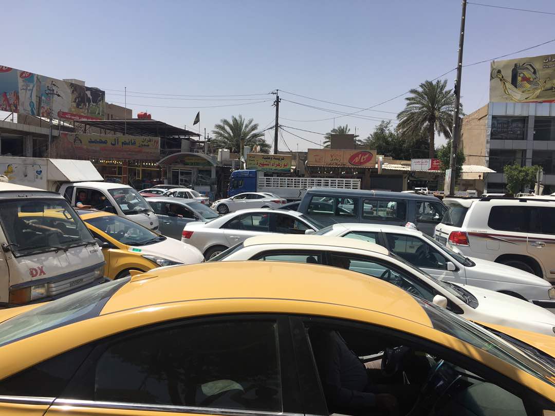 بالصور: "زيارة العبادي" تشل حركة المرور في كربلاء