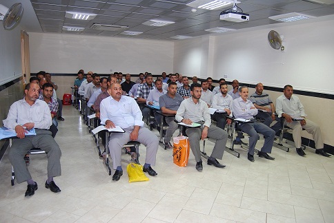 العتبة الحسينية تقيم دورة تقوية لطلبة الامتحانات الخارجية في كربلاء(مصور)