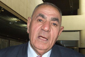 طارق حرب تحديد الولاية يحتاج الى تعديل دستوري