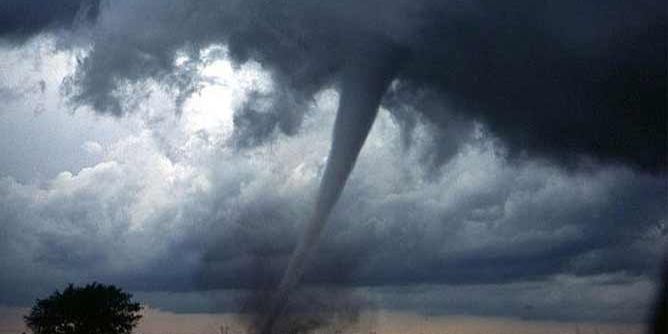 امطار في ليبيا والسعودية وحرارة واختناق في مصر والعراق: «طقس» مجنون يضرب العرب !