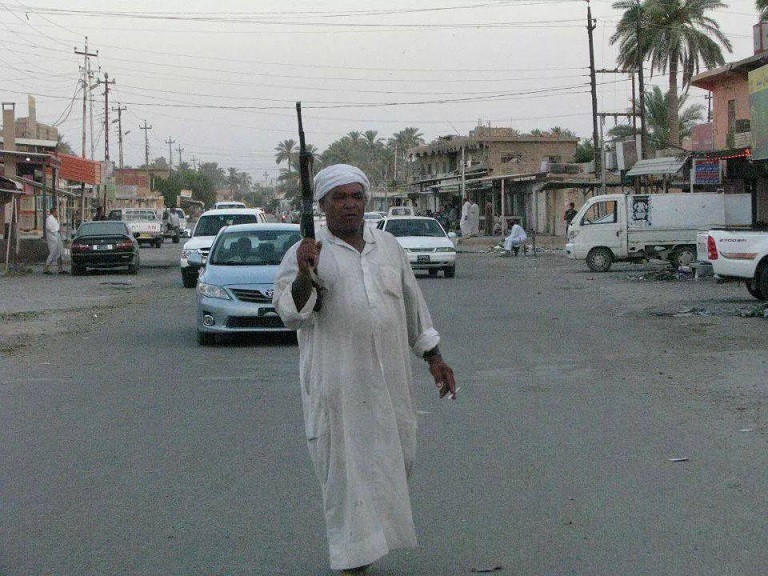 (عيد المصري) عربي شريف يقاتل مع اخوته جبور الضلوعية ضد الدواعش منذ شهرين +صورة