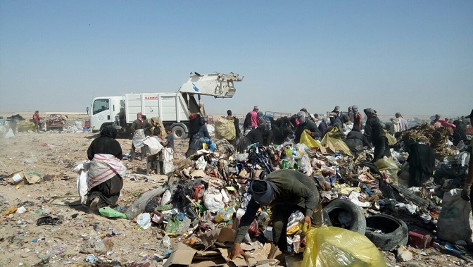 كربلاء :فوضى في مناطق الطمر الصحي والبلدية تعتبر (النباشة) احدى معوقات تنظيمها(مصور)