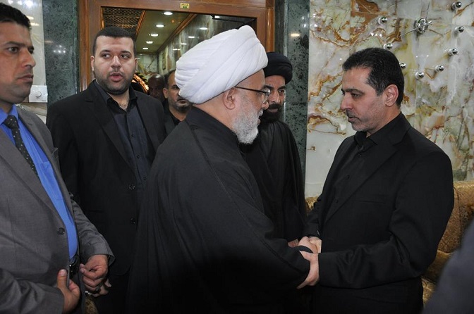 بالصورة :ممثل المرجع السيستاني يلتقي بوزير الداخلية بالصحن الحسيني الشريف