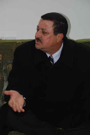 قائد الفرقة العاشرة ينفي ادعاءات أنصار (اليماني) ويؤكد ارتباطهم بالخارج