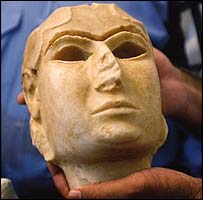 العثور على وجه الموناليزا السومرية في احدى البساتين