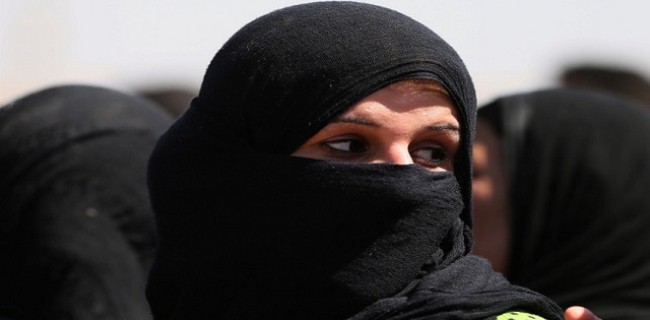 أمراء لتنظيم “داعش” تتقاضى زوجاتهم رواتب من الدولة في صلاح الدين