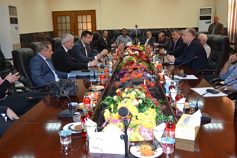 غرفة تجارة كربلاء تستقبل شركات دنماركية حاصلة على عقود لبناء خمس وحدات توليدية للطاقة الكهربائية بكربلاء