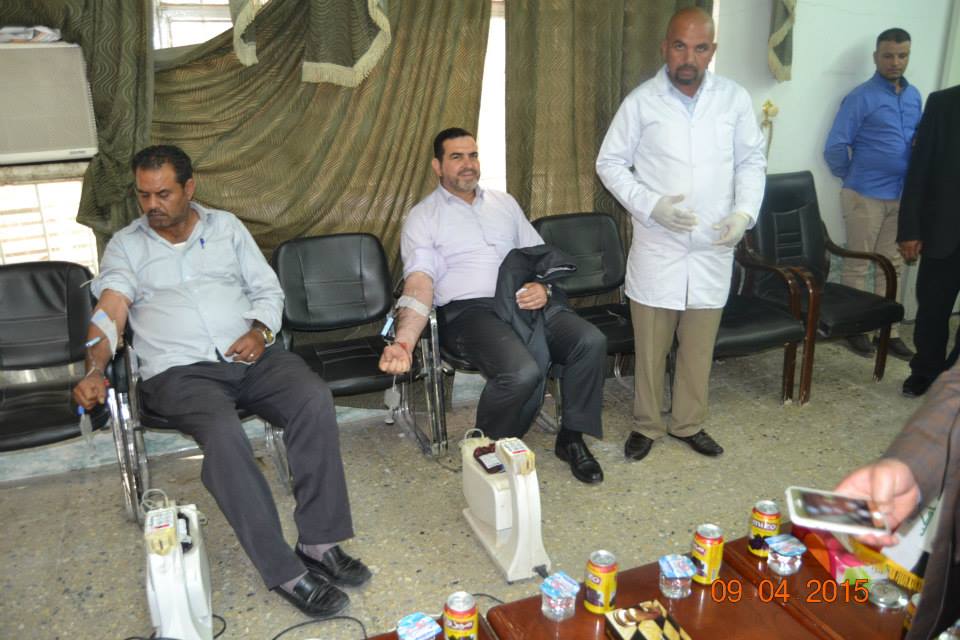 بالصور:مكتب مجلس النواب العراقي في كربلاء  يتبرع بالدم دعما للحشد الشعبي