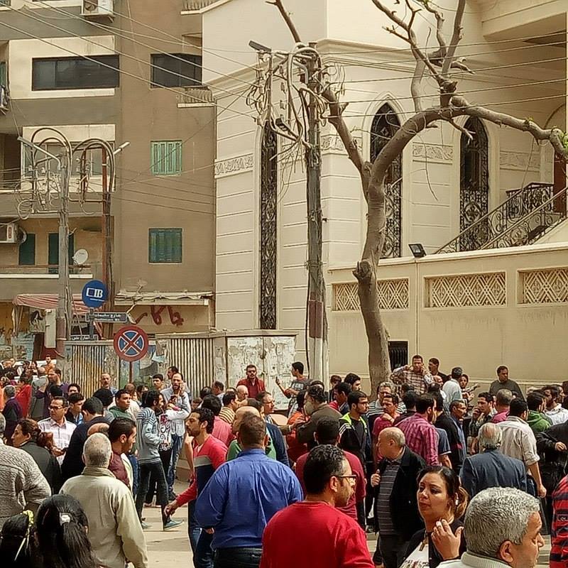 بالصور: 80 قتيلاً وجريحاً بتفجير استهدف كنيسة في مصر