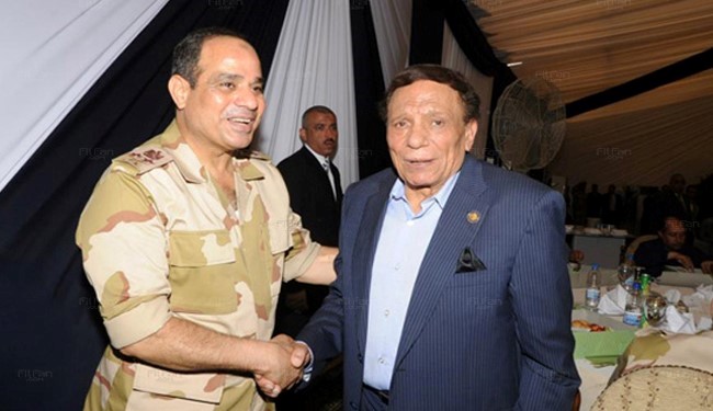 مفاجأة مدوية..السيسي أوقف تصوير مسلسل عادل إمام الجديد