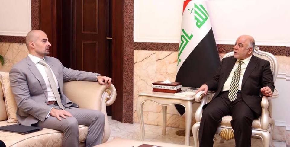 العبادي ووفد كردي يؤكدان اهمية اعادة الاستقرار الى المناطق المحررة