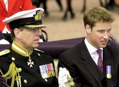 الشرطة البريطانية تلقي القبض على الأمير أندرو في قصر باكنغهام