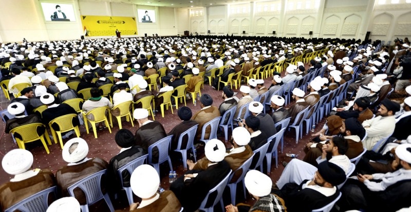 اكثر من 3000 شخص وممثلي المراجع  الدينيين يشاركون بمؤتمر للمبلغين والمبلغات بالنجف +صور