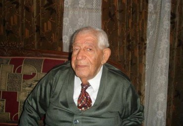 نقابة الفنانين العراقيين تنعى الفنان المسرحي الرائد اسعد عبد الرزاق عن عمر ناهز 90 عاما