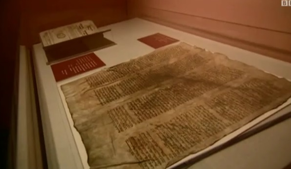 بالصور :الولايات المتحدة تعرض وثائق تظهر تاريخ اليهود في العراق لاول مرة