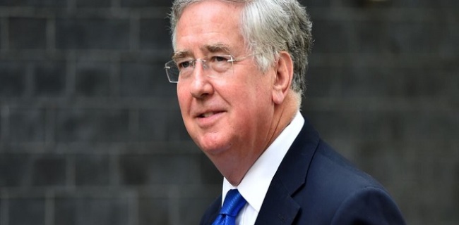 وزير الدفاع البريطاني : سندافع عن الخليج كما فعلنا في الكويت