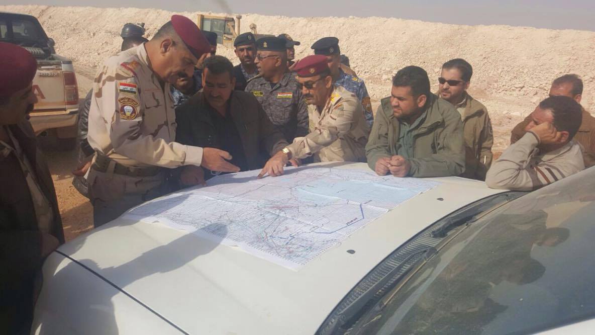 قائد في الحشد الشعبي :نسبة انجاز الخندق الامني في صحراء كربلاء وصلت الى 50‎%‎