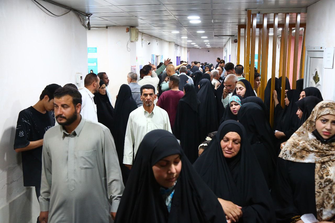 فحص (1430) مراجعا:مستشفى السفير بكربلاء يحيل (230) مريضا من فقراء الديوانية لاجراء عمليات جراحية مجانية