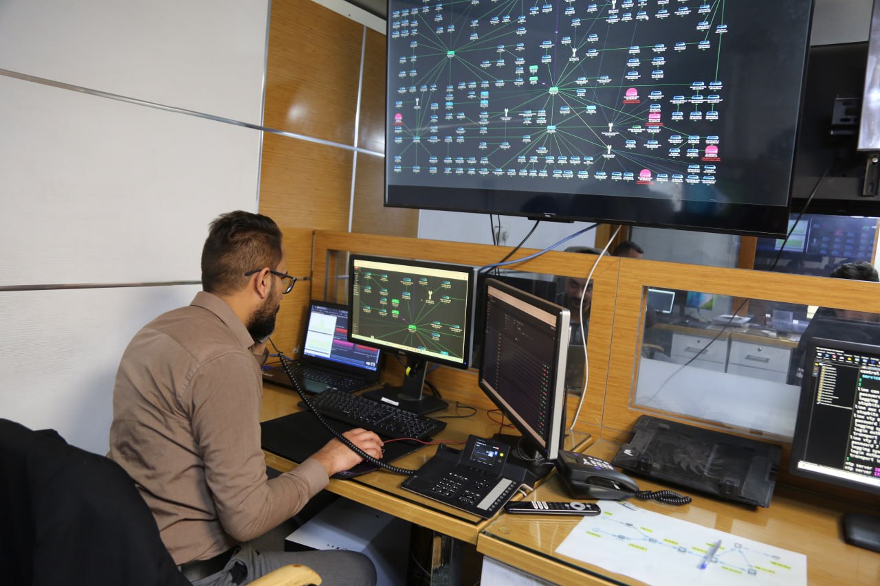 تسجيل الهواتف والانترنت الفضائي.. مشاريع استراتيجية تنفذها العتبة الحسينية لاول مرة في العراق