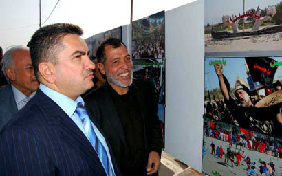 200 صورة تعرض في معرض للصور بالنجف توثق حركة زوار اربعينية الامام الحسين