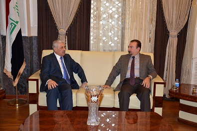 وزير الزراعة يؤيد تظاهرات الموصل ويؤكد على ضرورة طرق جميع الابواب القانونية للحصول على حقوق المواطنين