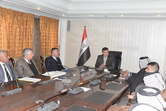 وزير الموارد المائية : الموسم القادم سيشهد العمل بنظام اجور السقاية