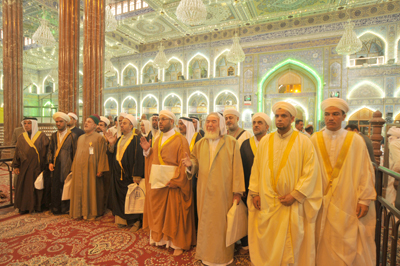 علماء صوفية الموصل يزورون مرقد الامام الحسين : المرجعية الرشيدة في النجف عملت  بالكتاب والسنة ونحن نستمد منهم الإرث الثقيل