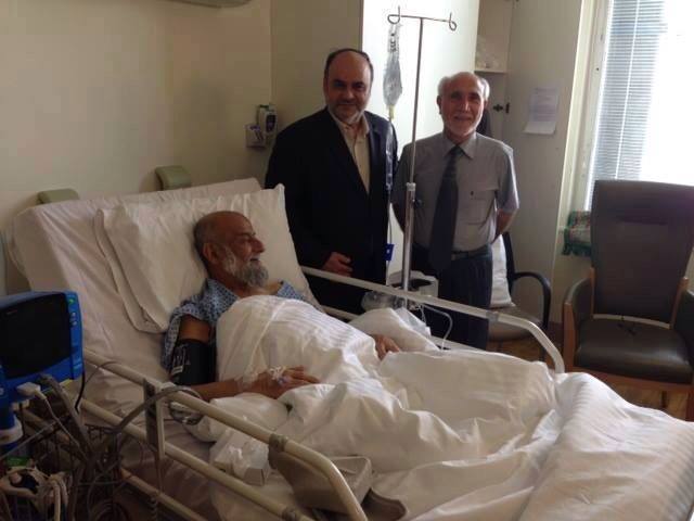 بالصورة :الشيخ محمد مهدي الاصفي يرقد في مستشفى بلندن على اثر وعكة صحية