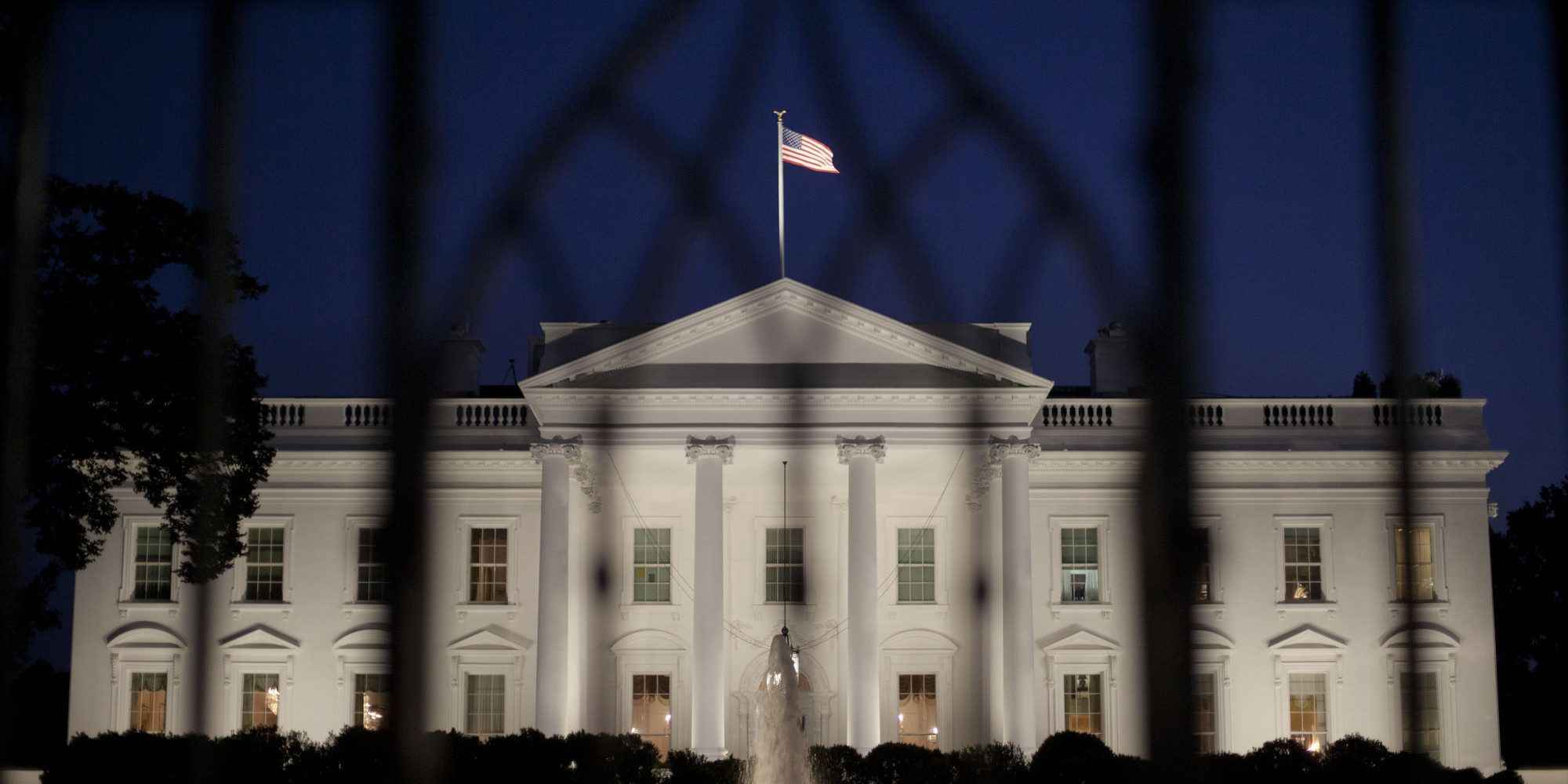 البيت الأبيض: أوباما اتخذ قرار إرسال القوات الإضافية للعراق بعد طلب من العبادي