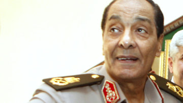 مصر .. بلاغات ضد طنطاوي وعنان أمام القضاء العسكري