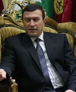 محافظ كربلاء المقدسة يكشف عن قصور في ادارة المشاريع السابقة ويؤكد اننا لن نتعامل مع انصاف المقاولين