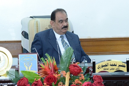 رئيس مجلس النجف سنقر قانونا يمنع المتطاولين على الشعب العراقي والمرجعية من الدخول إلى المحافظة