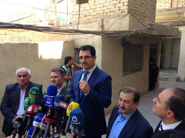 وفد من الايزيدين يلتقون بالمرجع الاعلى: مواقف السيد السيستاني خارطة طريق لبقائنا في العراق