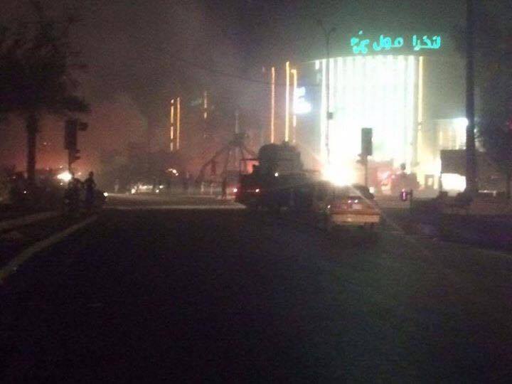 بالفيديو:  ٣٥ شهيدا و اكثر من ٤٠ جريحا بانفجار مزدوج في شارع فلسطين ببغداد